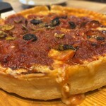 ブッチャー・リパブリック 仙台 シカゴピザ ＆ ビア - どうぞ　シカゴピザ　溢れ〜
