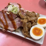 菜華軒 - ツマミ盛り合わせ