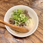 히로시마 오코노미야키 스마이루 - 소고기 수육