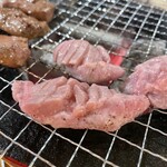 炭火焼ホルモン まんてん - 