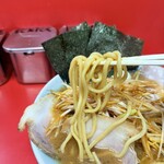ラーメン壱六家 - 麺リフト