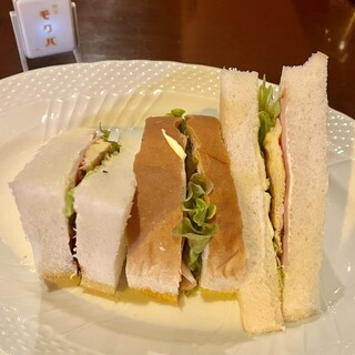 キッサ モクバ_0