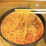 初志貫徹 - 一徹プレミアム(太麺変更)の麺