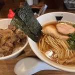 煮干しそば おおきに - 料理写真: