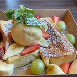 小さな RESTAURANT ＆ CAFE TAKAHASHI - 