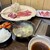 焼肉 味楽 - 料理写真:ハラミ、カルビ、ロースを100gづつ。皿も巨大！そして山盛りのもやし！