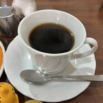 COFFEE HOUSE QUEEN - ホットコーヒー　※少し小さめサイズで、コ◯ダを彷彿とさせる、独自ブレンド味