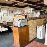 COFFEE HOUSE QUEEN - 店内