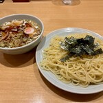 中華そば つじ田 - 料理写真:「つけそば大」（900円）