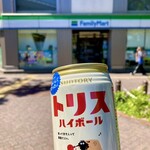 ファミリーマート - ドリンク写真:店頭風景、ドリンク付き