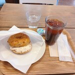 ヒグベーグル&カフェ - 