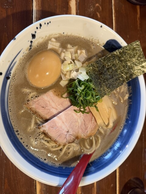 らー麺 山さわ - 白石（札幌市営）/ラーメン | 食べログ