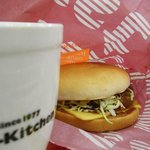 ファーストキッチン - 煮込みハンバーグサンドのセット。