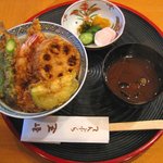 天峰 - 「天丼（赤だし・お新香付）」1890円