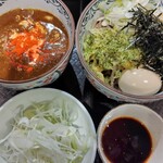 なぜ蕎麦にラー油を入れるのか。 - 料理写真: