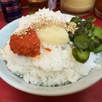 武蔵家 - ライスにいろいろ乗せる