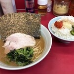 武蔵家 - ラーメン並＋海苔＋ライス