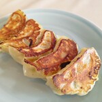 仁楽 - 餃子（ハーフ）