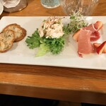 チルアウト ダイニングバー - 