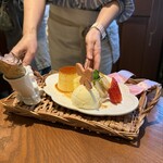 街の小さな喫茶店 amu - 落ち着く接客