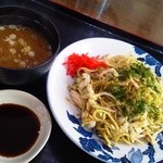 株式会社　向龍館 - 美濃加茂焼きそば