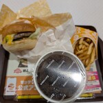 ZETTERIA - 料理写真:絶品チーズバーガーセット