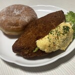 かめぱん - 料理写真:カレーサラダ＆あんドーナツ