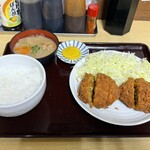 亀有メンチ - カレーメンチライス
