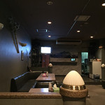 Sekuwa Corner - 二日目はちゃんと照明もテレビも点いていました。