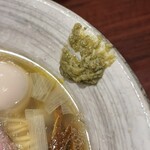 らぁ麺 花筏 - 塩のみ味変の牡蠣ペースト