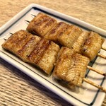 小川の魚 - 