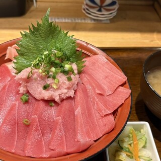 まぐろ一筋みやもと_1