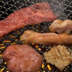 焼肉ホルモン ブンゴ - 