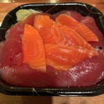 きむら屋 丼丸 - 料理写真:まぐろヅケサーモン丼 特盛 1,000円(税込)