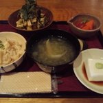 なると屋＋典座 - ４月ごはん　野菜だけのお料理。