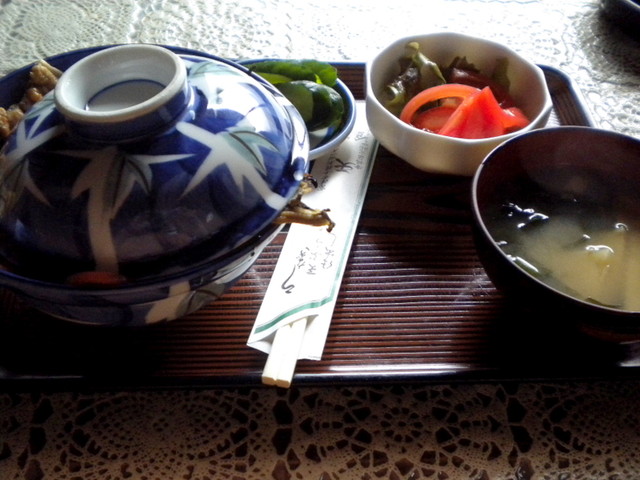 富津市名物を目指す はかりめ丼 900円をいただきました By にょろ55 天鈴 大貫 そば 食べログ