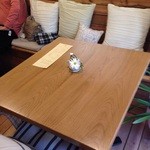 きまんまテーブル - シンプルな店内で、ホッとします。
