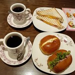 ビリオン珈琲 - 料理写真:
