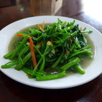 小山東早點餃子館 - 空芯菜炒め(TWD50)