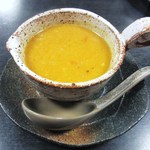 ネパール家庭料理 ホワイトヒマラヤ - ダルスープ