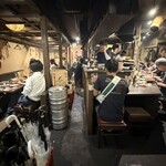馬ござる - 店内