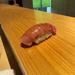 丸吉寿司 - 料理写真:中とろ