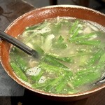 馬ござる - ■水ぎょうざスープ（ひき肉は馬肉） ¥320