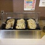 和牛燒肉 Ushijima 廣島本店 - 座位費的豆芽拌菜區