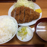 とんかつ山家 - 上ロースかつ定食