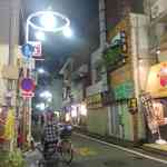 Takaryuu - 左側にパチンコ店が見えた所で、左手にある脇道を駅方向に進み