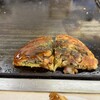 お好み焼 もりした - 左がソース、右が醤油