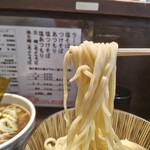 麺舗 十六 - 麺リフト