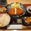 とんかつ 鶴群 - 