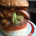 OATMAN DINER - ３月限定：春キャベツとグリルベーコンのチャイニーズバーガー(Ｌパティ)
